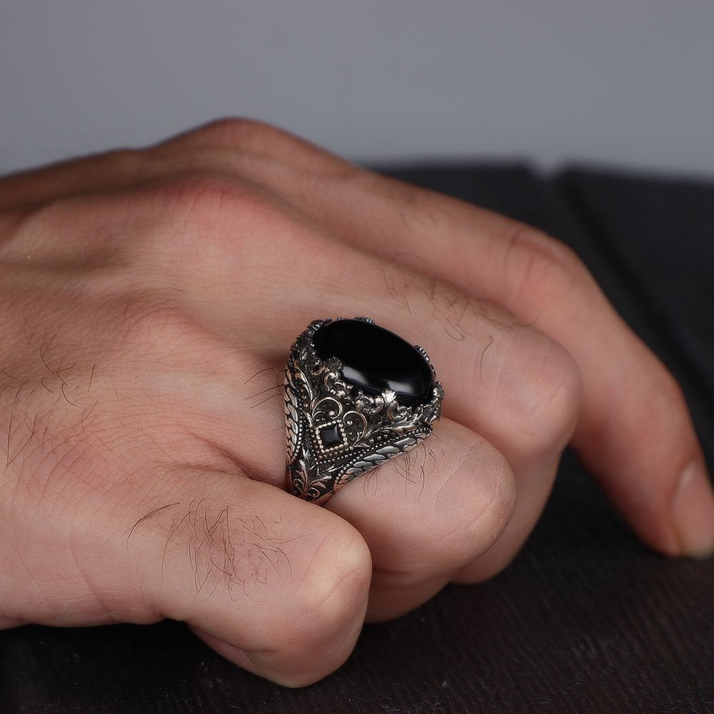 Tesbihevim | Men's Silver Ring with Onyx Stone - TryAladdin