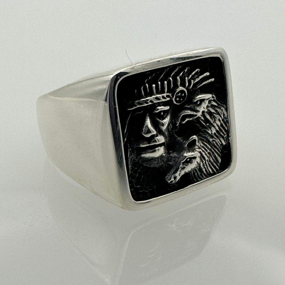 Authentic Native American Design Silver Ring - TryAladdin