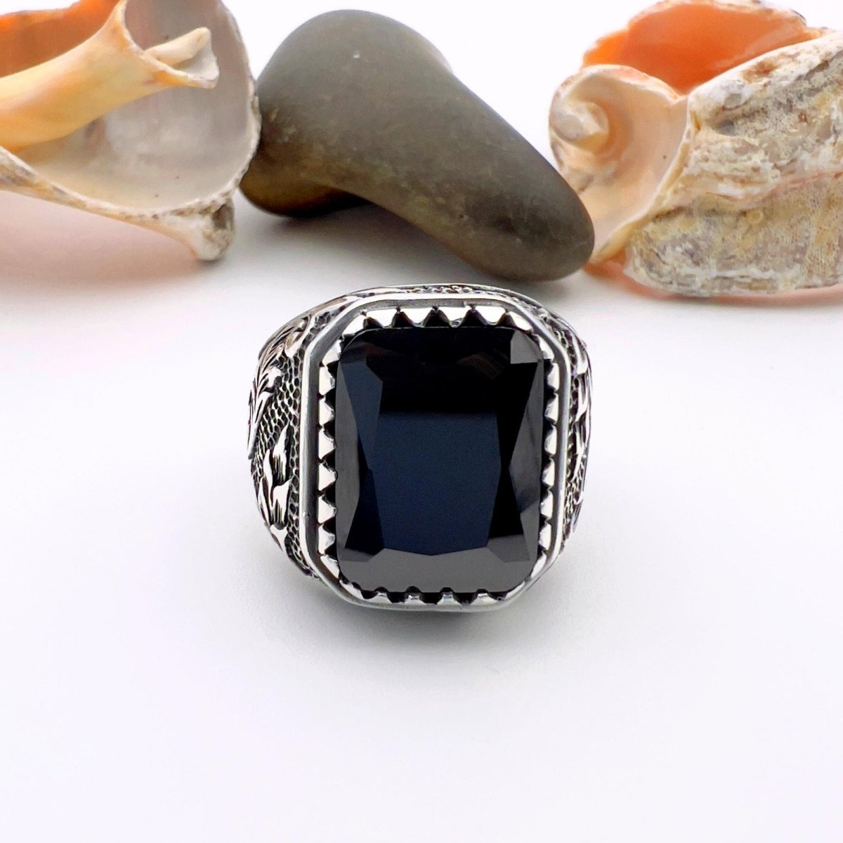 Black Onyx Stone Men's Silver Ring - TryAladdin