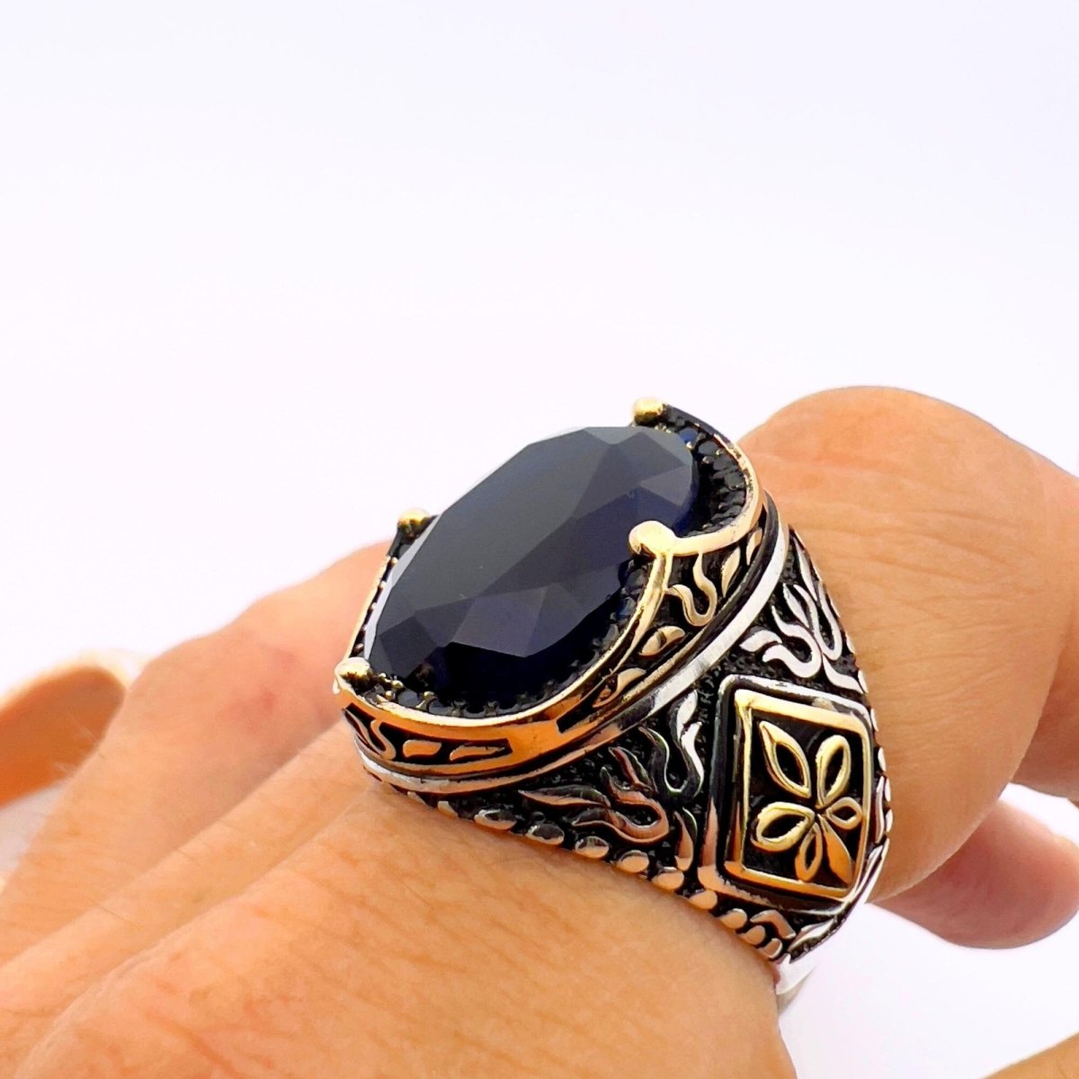 Blue Oval Sapphire Stone Men's Ring - TryAladdin