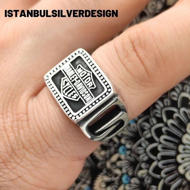 Discover the Essence of Freedom with our 925K Sterling Silver Harley Davidson Ring - TryAladdin