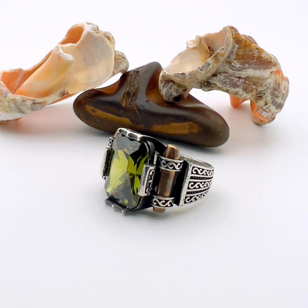 Green Peridot Silver Ring - TryAladdin