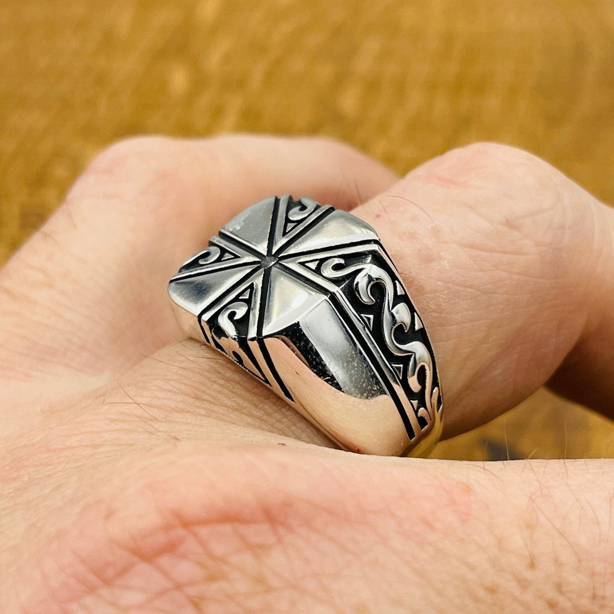 Hand Embroidered Square Model Men's Silver Ring - TryAladdin