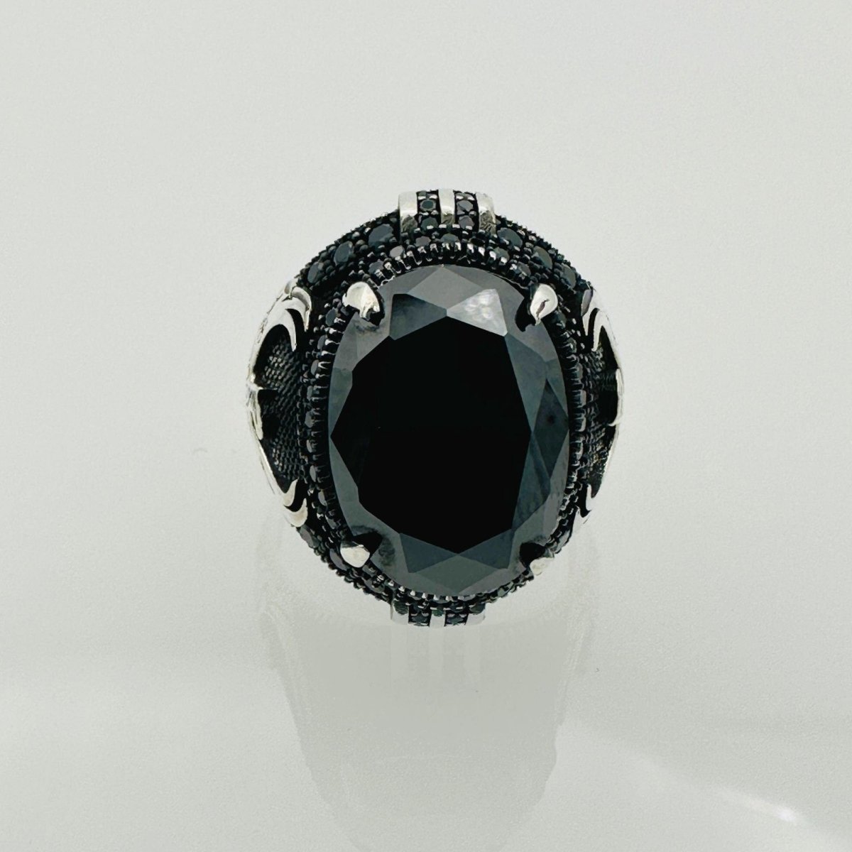 Handmade Men's Black Onyx Eagle Silver Ring - TryAladdin