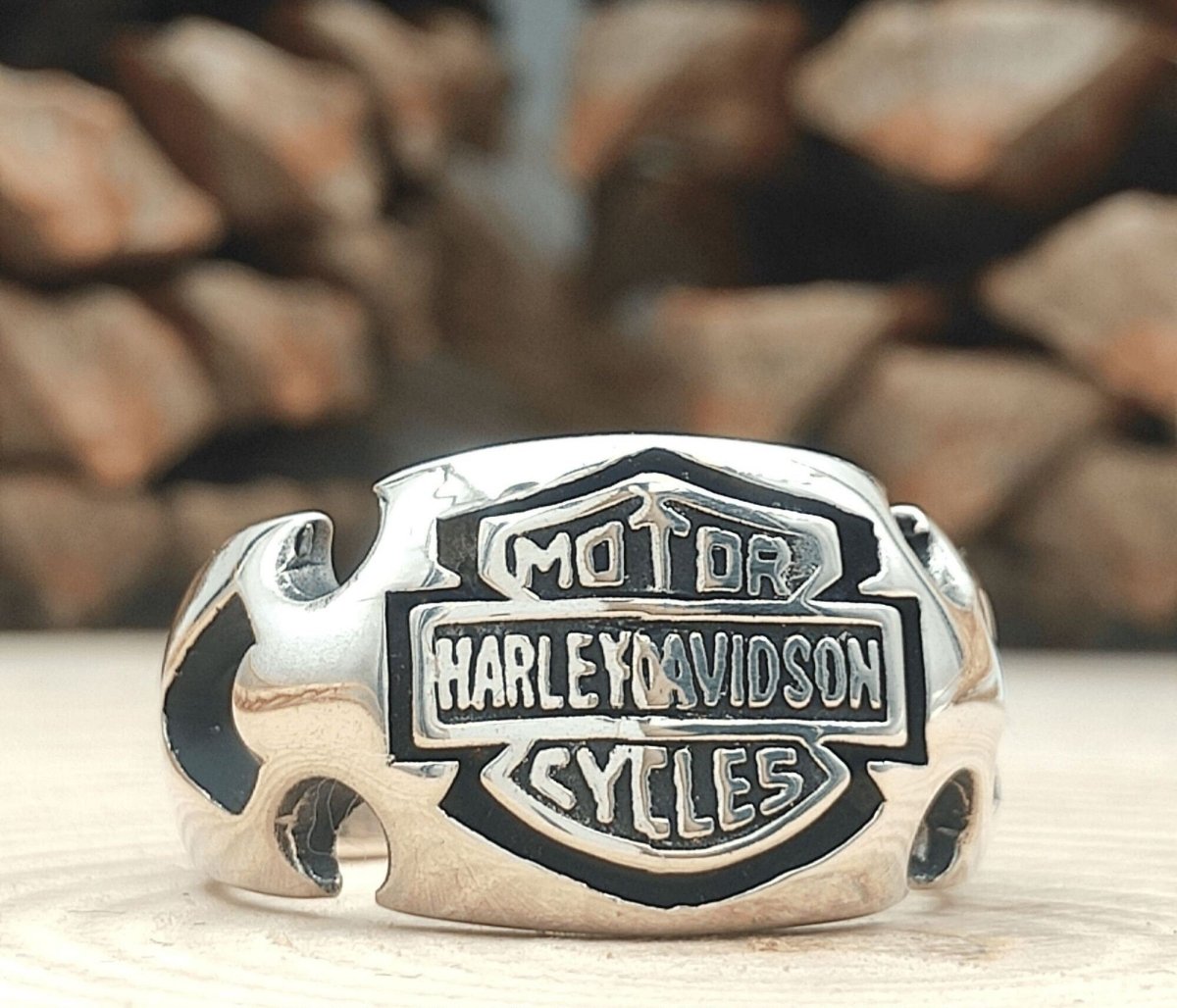 Harley Davidson Motorcycle Signet Ring - TryAladdin