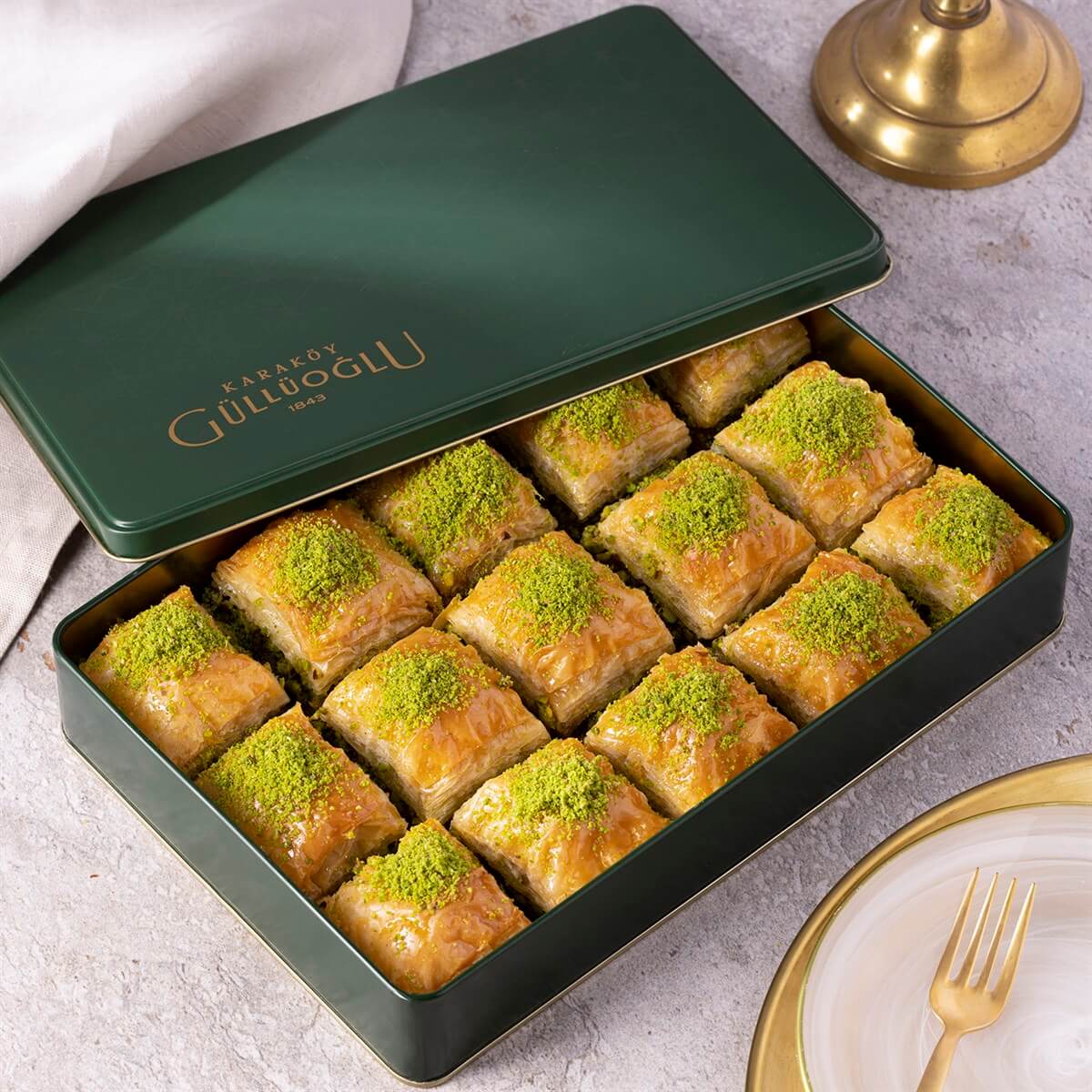 Karakoy Gulluoglu | Square Baklava with Pistachio in Metal Gift Box - TryAladdin