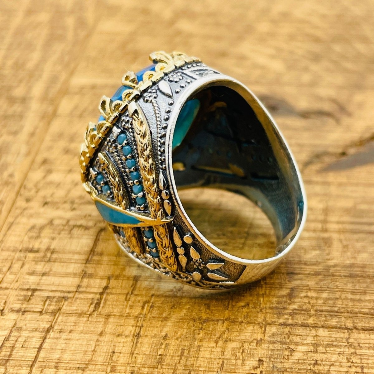 Men’s Aquamarine Oval Ring - TryAladdin