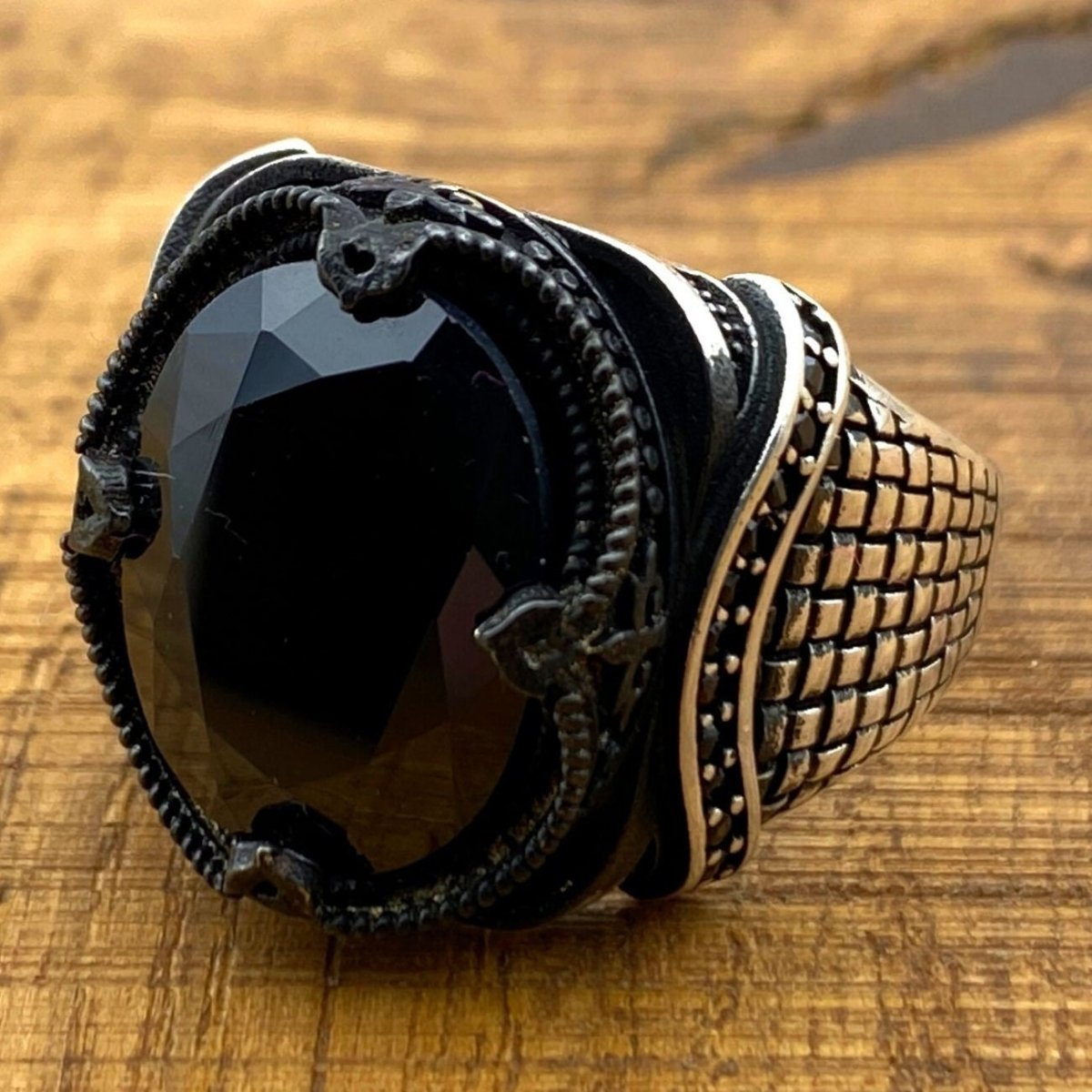 Men's Black Onyx Silver Ring - TryAladdin