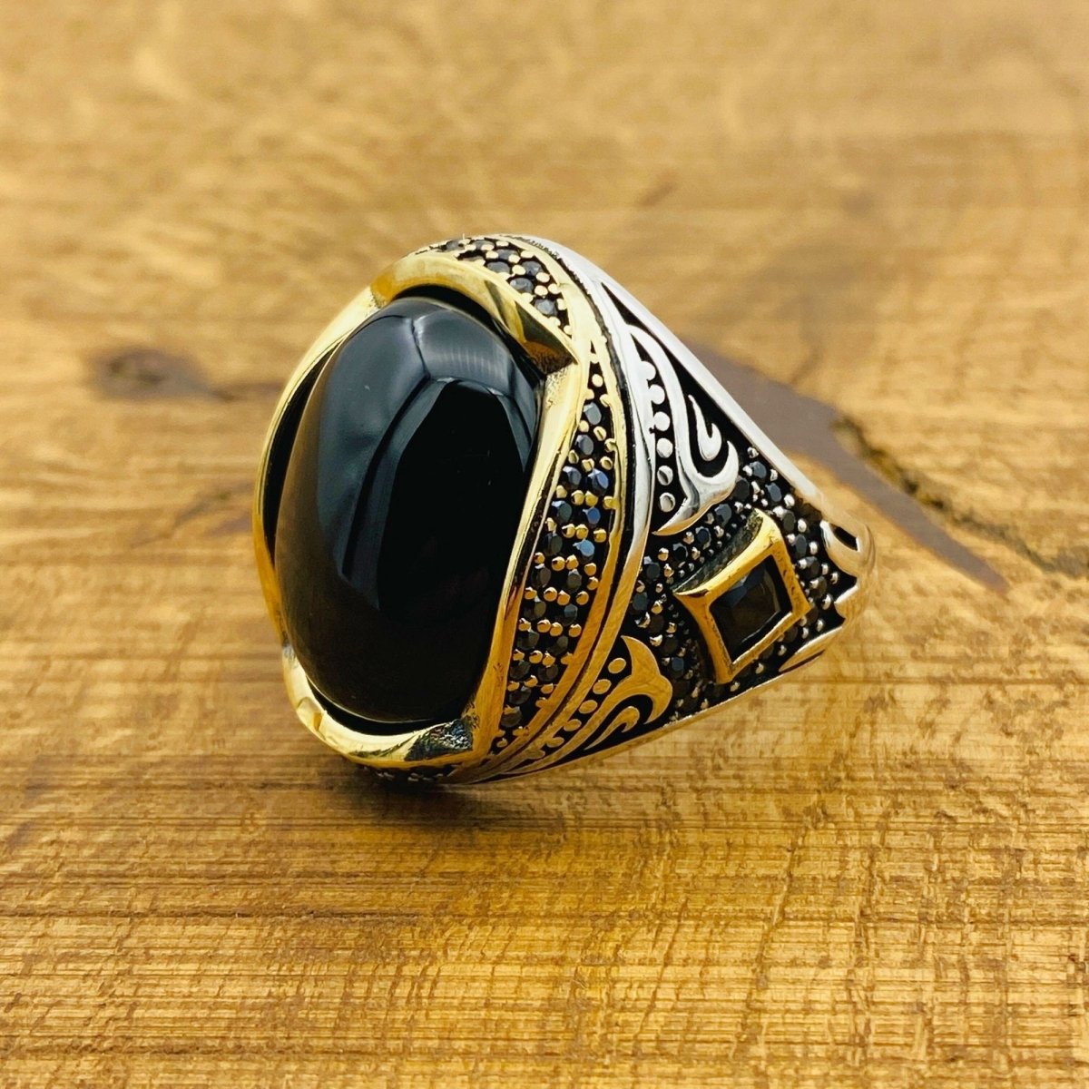 Men's Black Onyx Sterling Silver Ring - TryAladdin