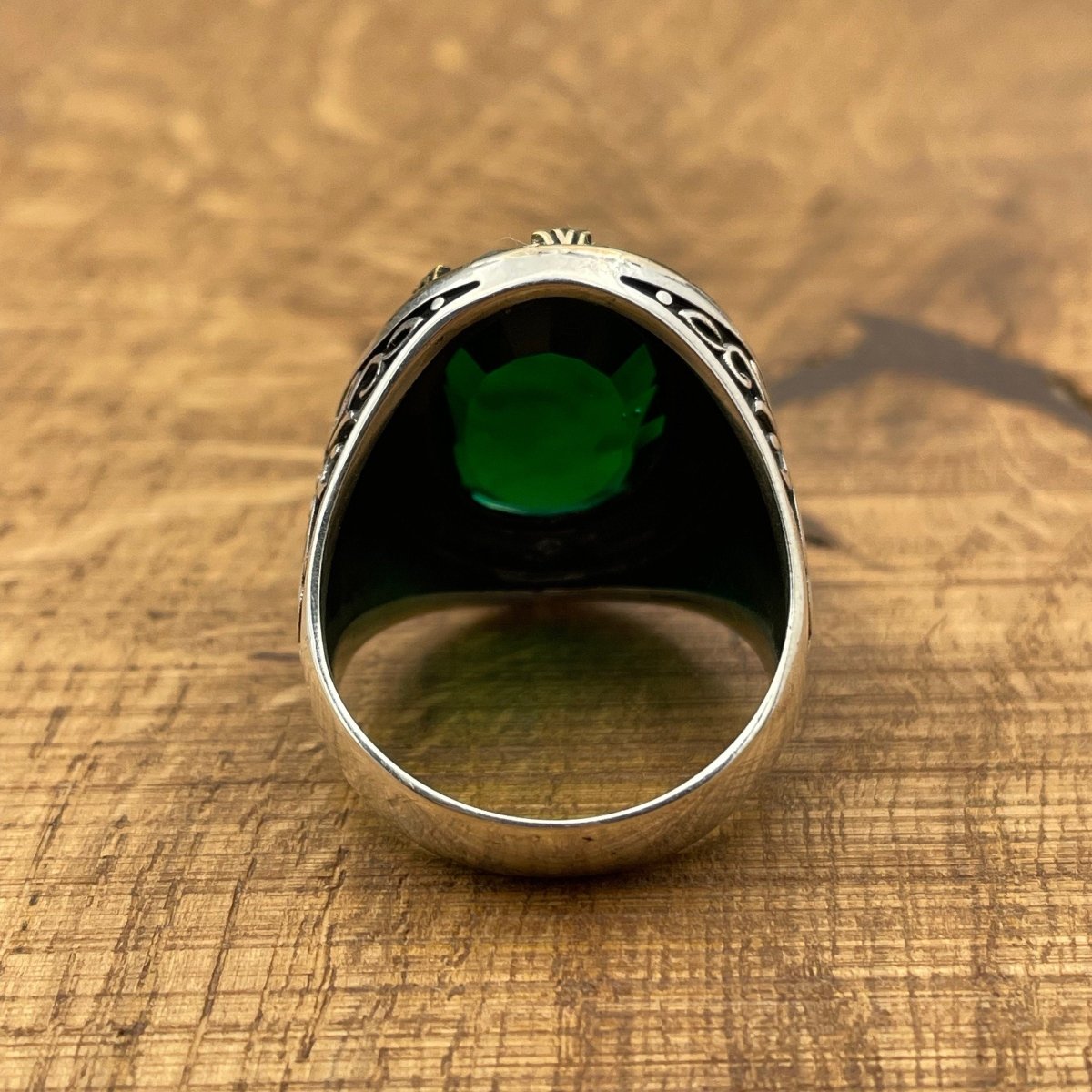 Men's Emerald Silver Ring - TryAladdin