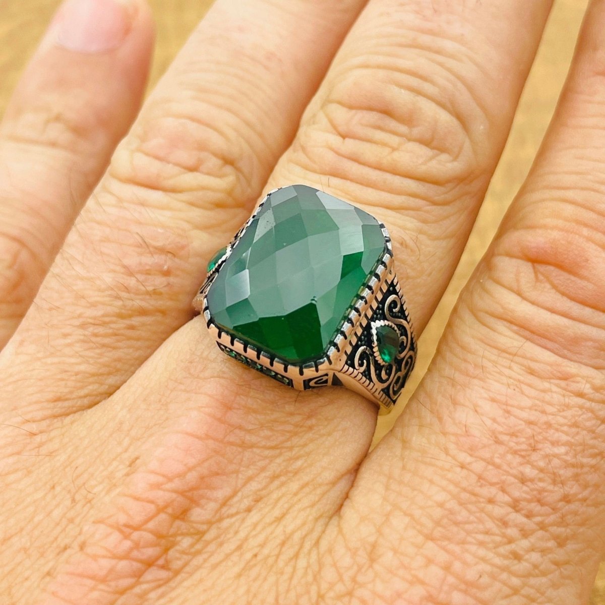 Men's Green Zircon Silver Ring - TryAladdin