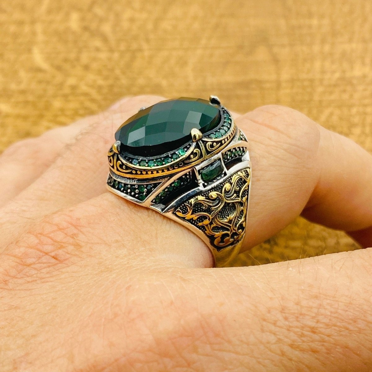 Men's Green Zircon Silver Ring - TryAladdin