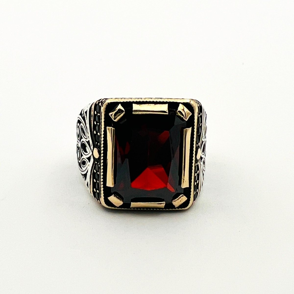 Men's Handmade Ruby Stone Silver Ring - TryAladdin