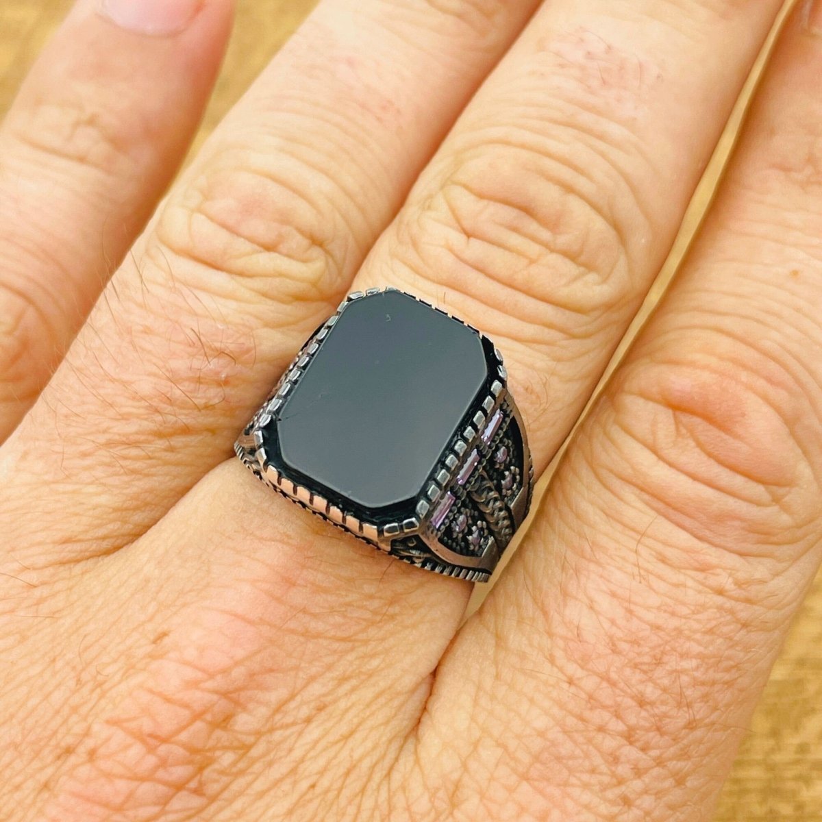 Men's Natural Stone Black Onyx Square Ring - TryAladdin