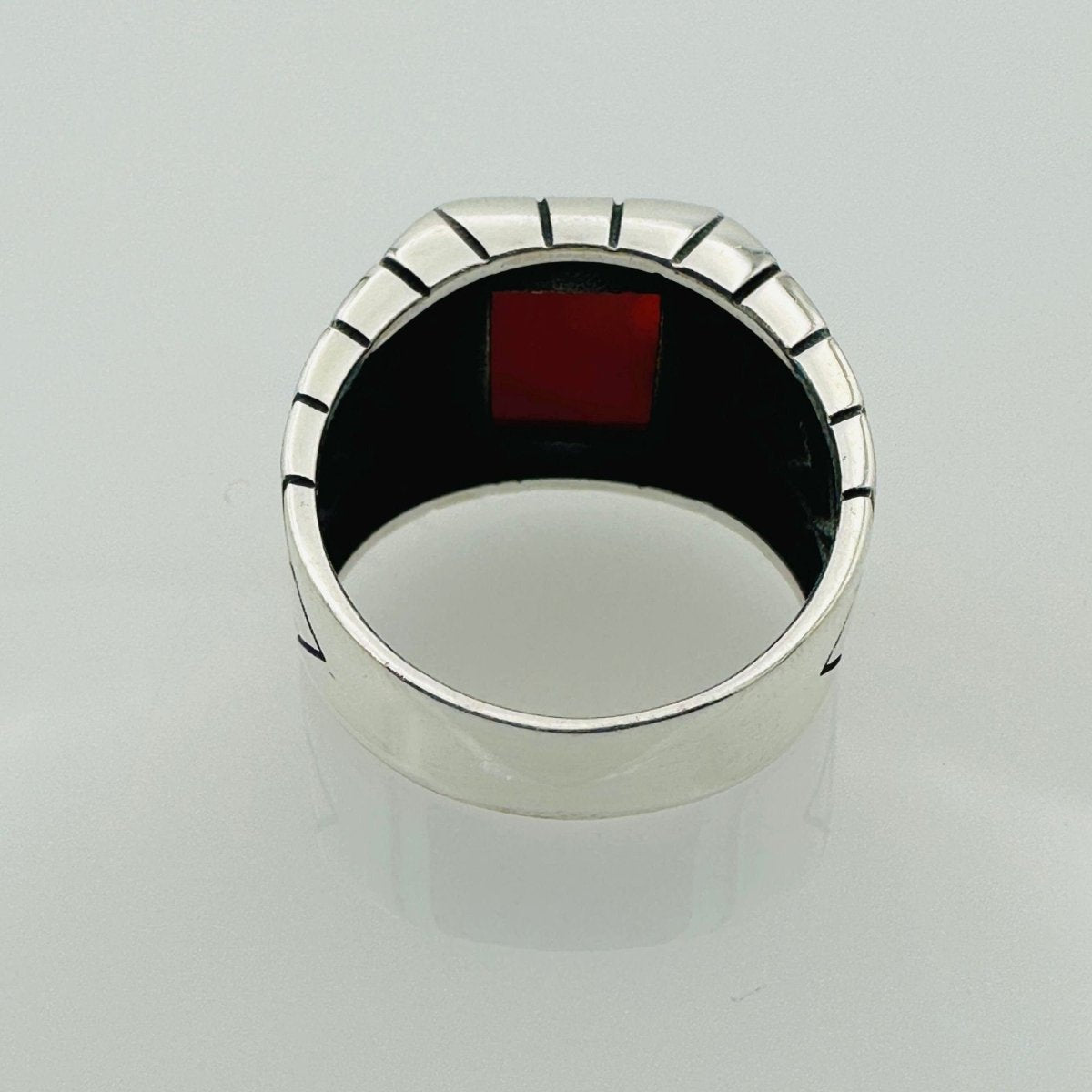 Men's Red Agate Gemstone Silver Ring - TryAladdin