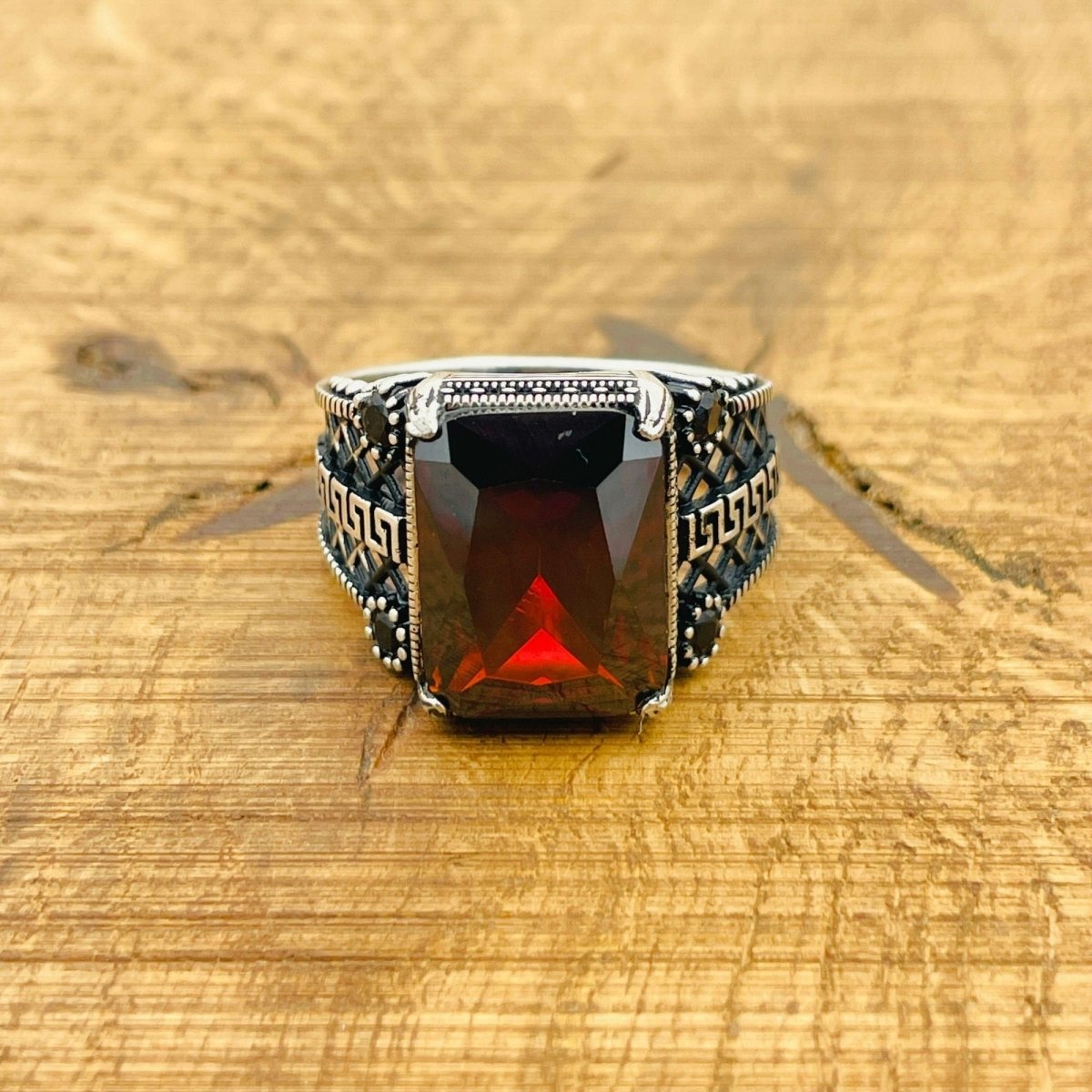 Men's Square Ruby Ring - TryAladdin