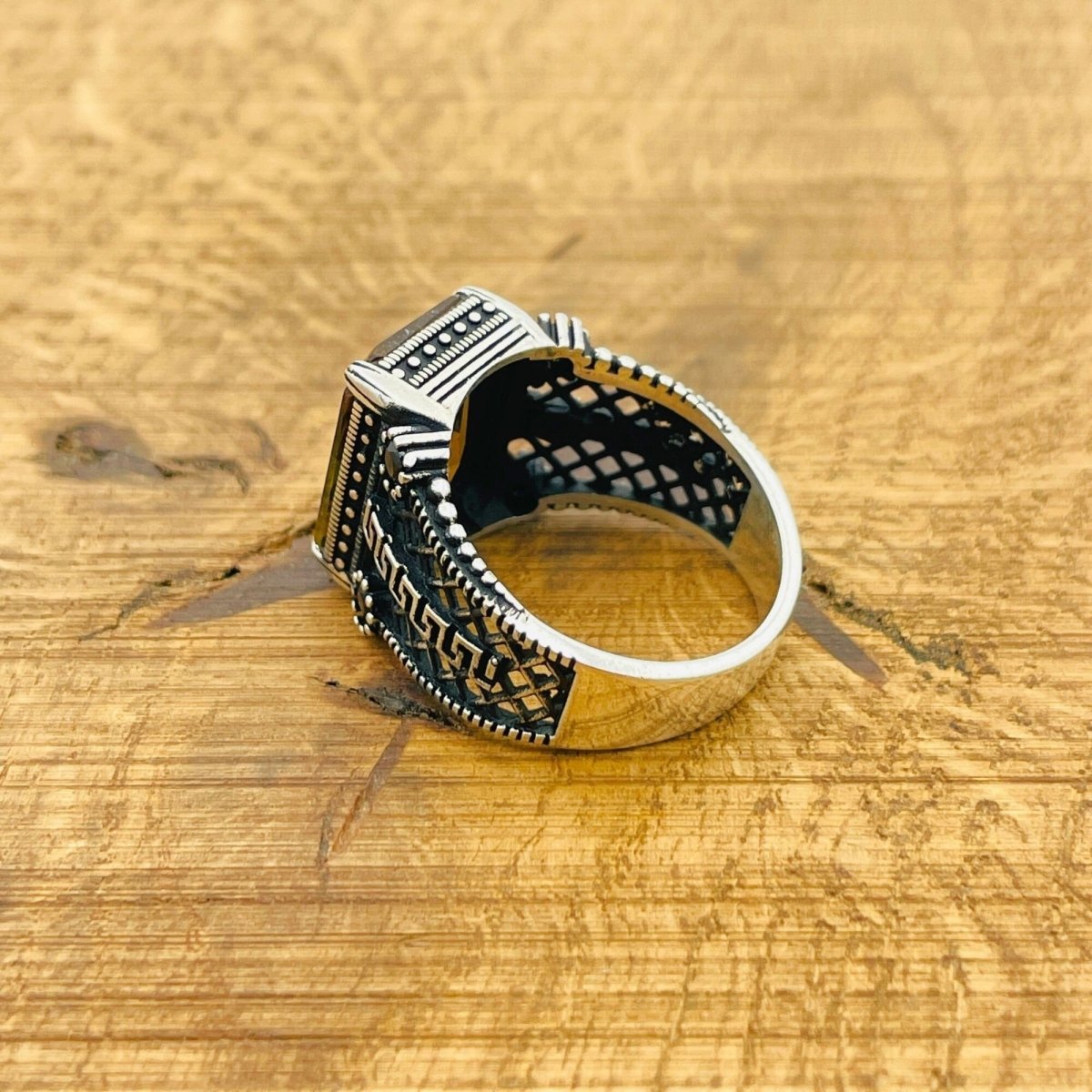 Men's Zultanite Silver Ring - TryAladdin