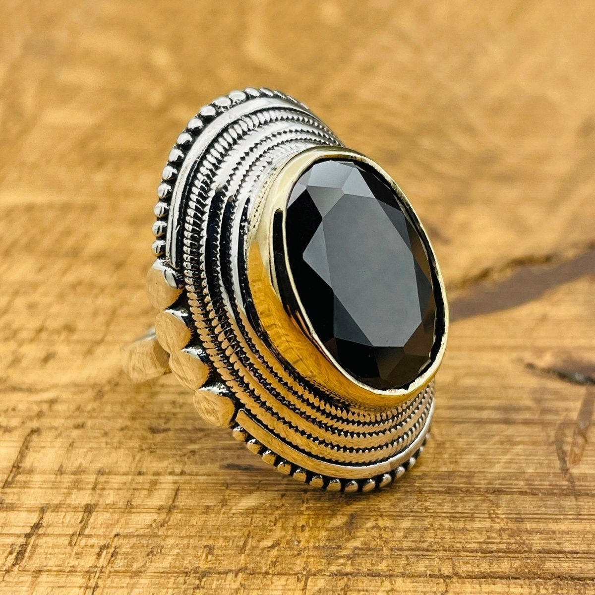 Onyx Silver Ring - TryAladdin