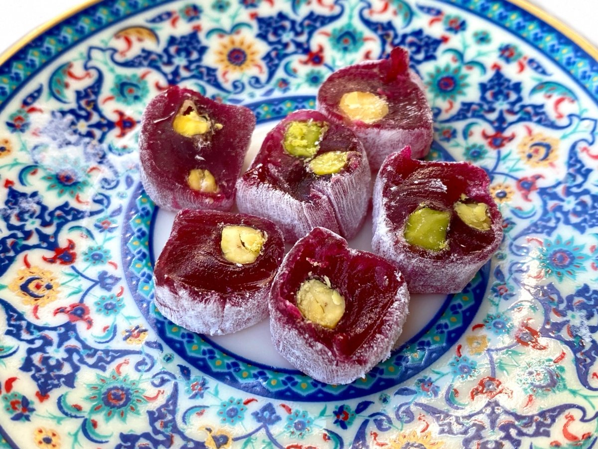 Sultanas | Turkish Pomegranate Pistachio Finger Delight - TryAladdin