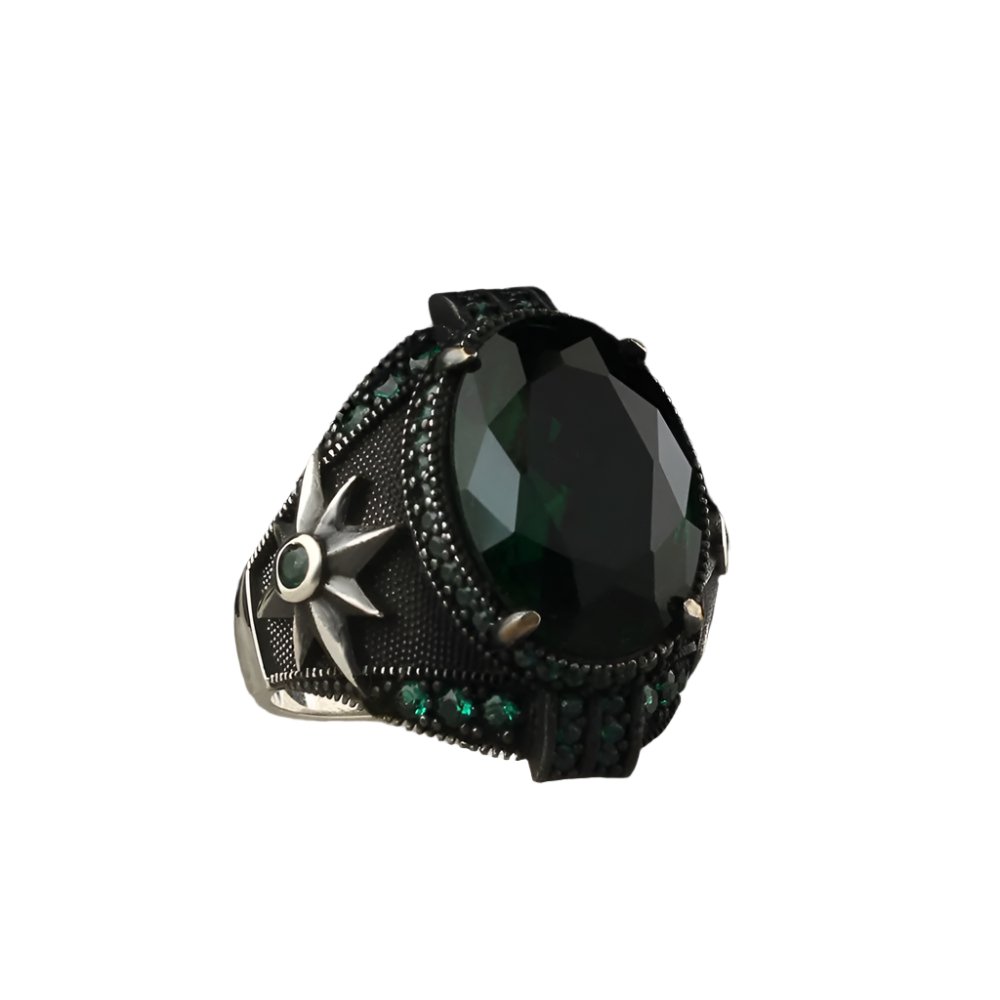 Tesbihevim | Men's Silver Ring with Green Zircon Stone - TryAladdin