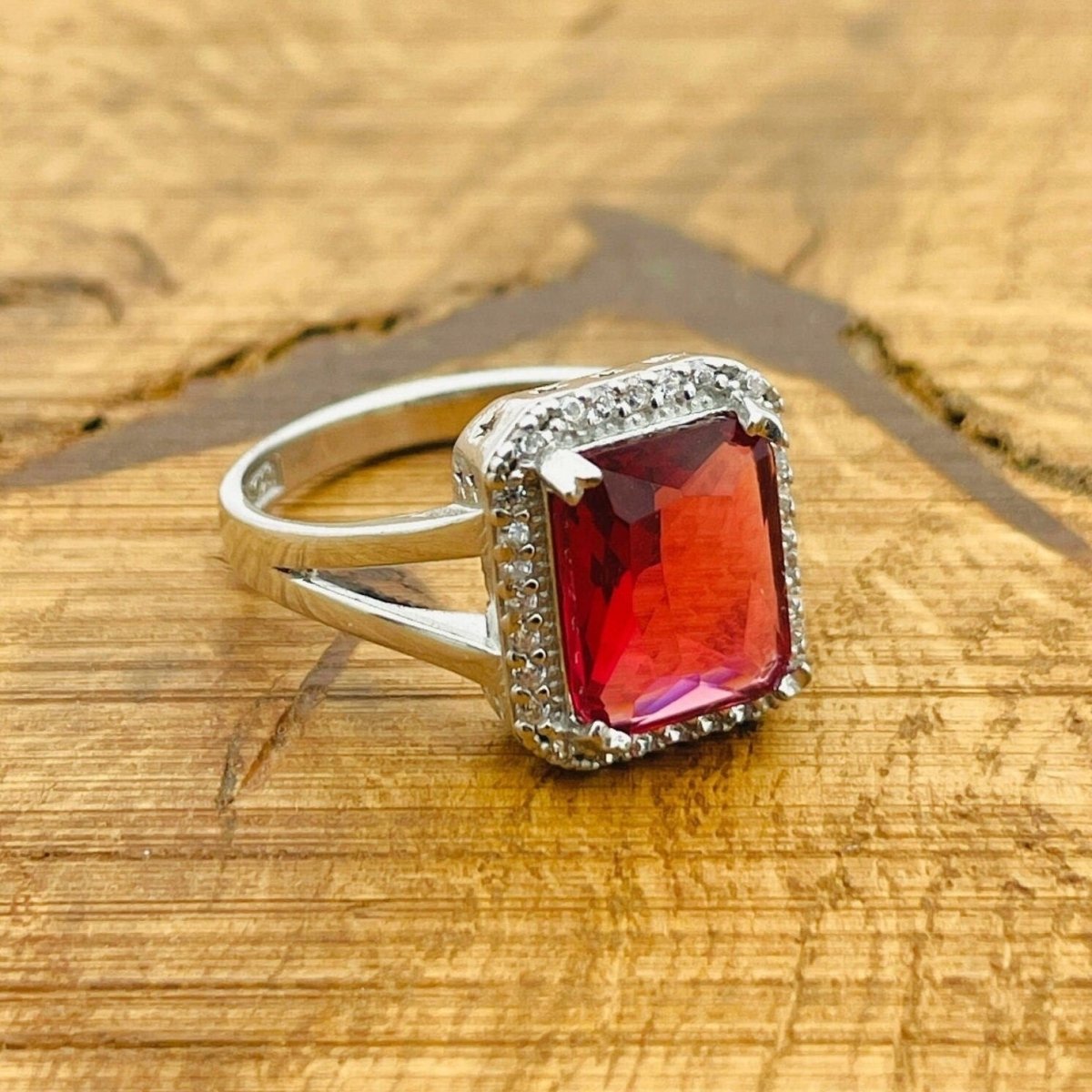 Women's Ruby Silver Ring - TryAladdin