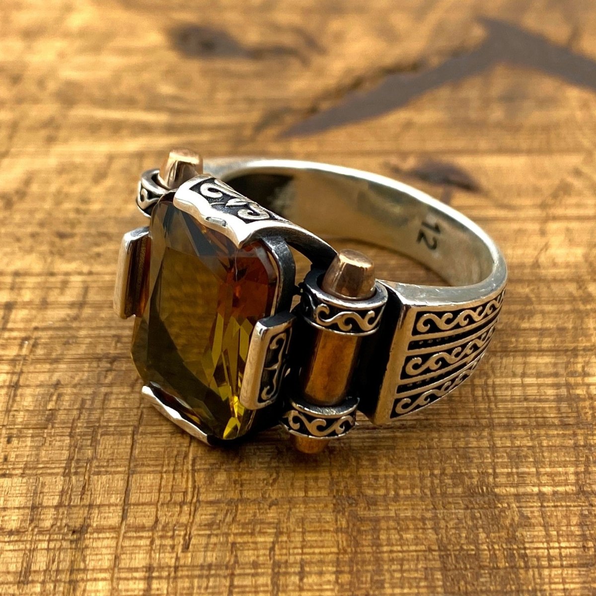 Zultanite Stone Men's Ring - TryAladdin