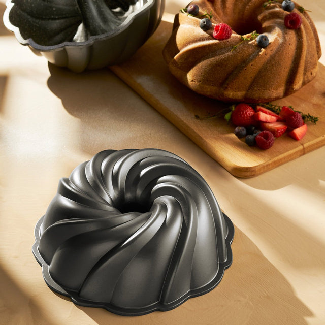 New Emsan Easy Release Cake Mold - TryAladdin